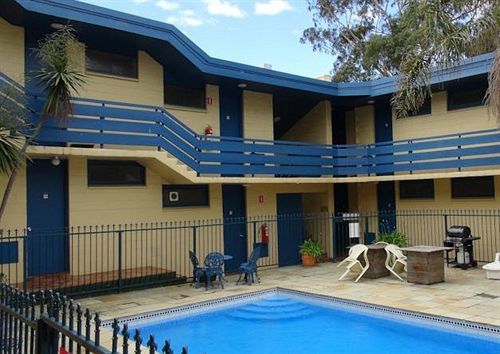 Pathfinder Motel Melbourne Exterior photo